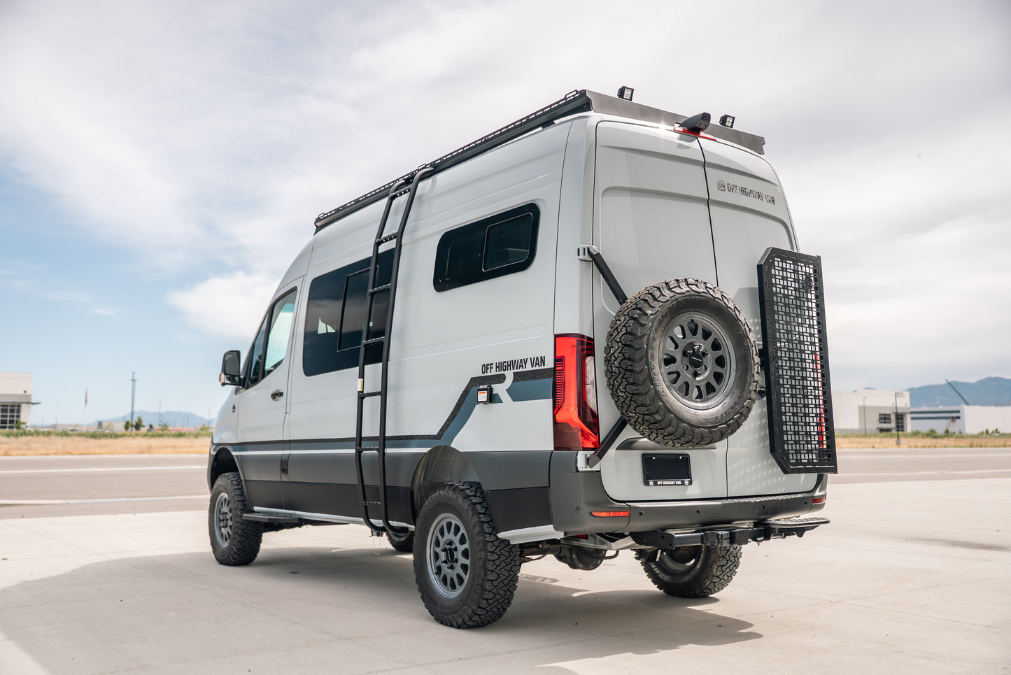 Mercedes Sprinter Tire Carrier