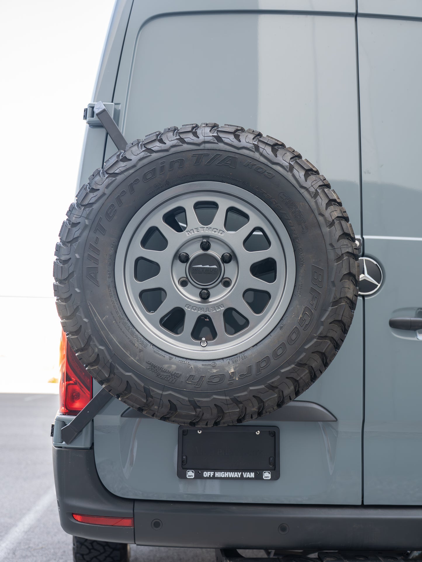 Mercedes Sprinter Tire Carrier