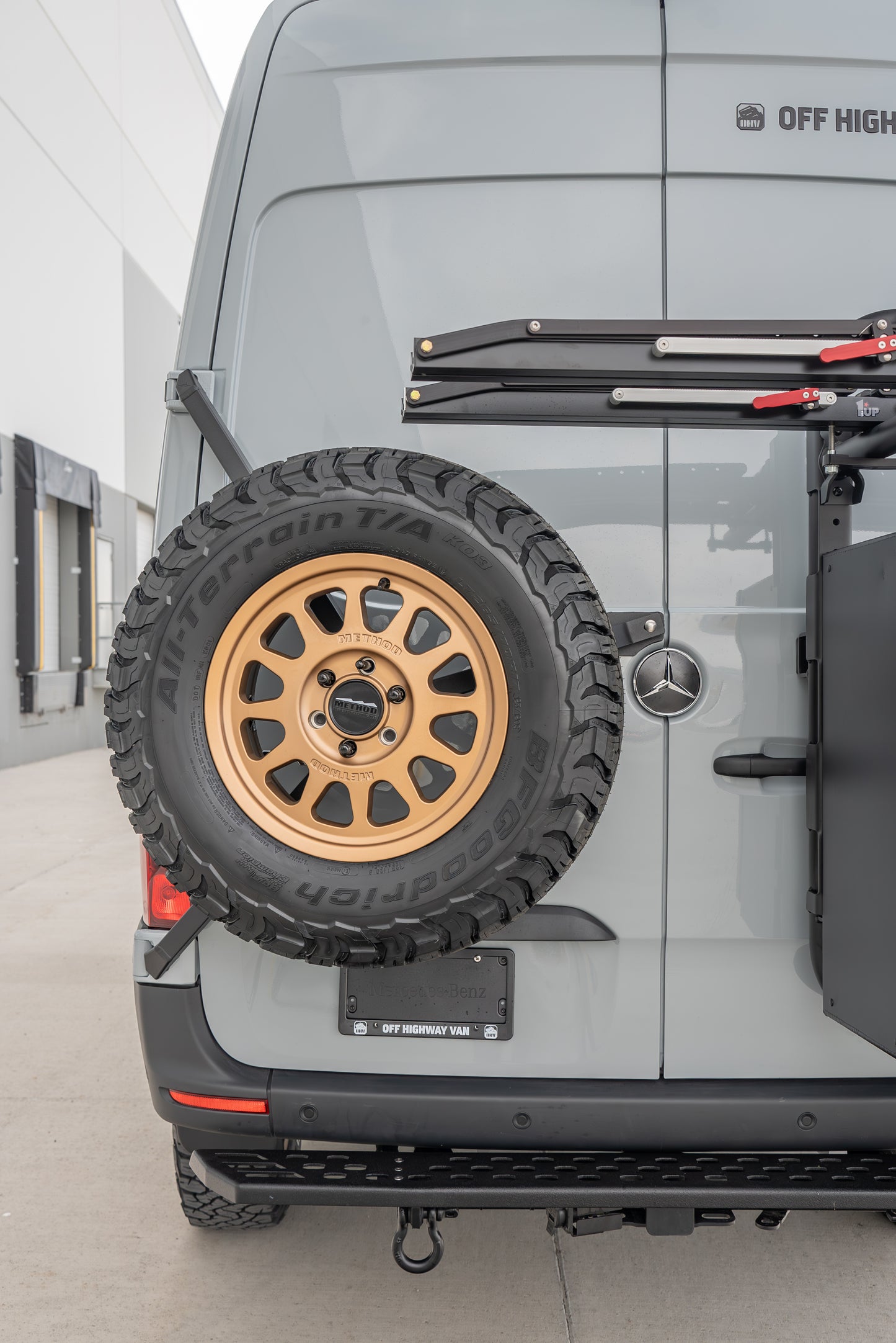 Mercedes Sprinter Tire Carrier